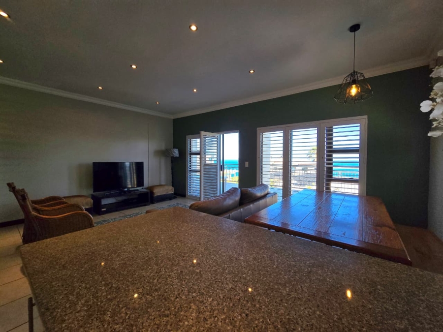 To Let 3 Bedroom Property for Rent in Herolds Bay Western Cape